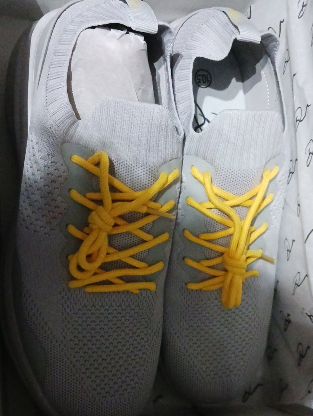 Men's Sneakers 10.5 Grey